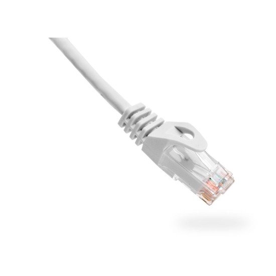 Cable Patch Cord CAT 6 Color Blanco de 7 Pies (2.13MTS) de 1GBS A 550MHZ Con Bota Protectora Inyectada, 094-838/7WH